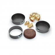 3 Moules � charni�re (22, 24 et 26 cm) - M�tal