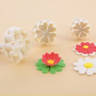 3 Emporte-pi�ces poussoir Tr�fle