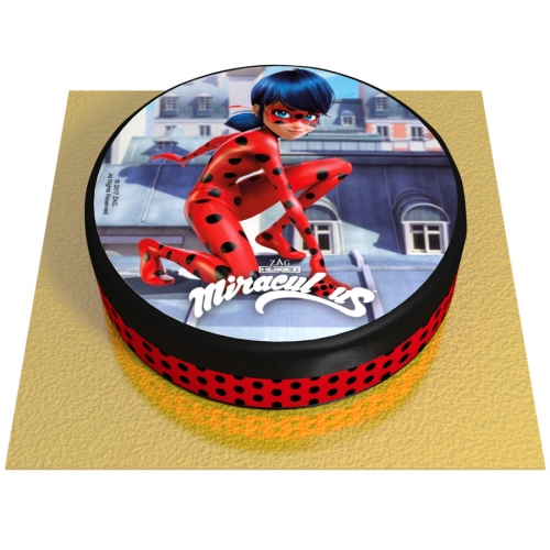 Gateau Ladybug O Cm Pour L Anniversaire De Votre Enfant Annikids