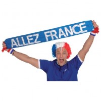 Contient : 1 x Echarpe de Supporter - Allez la France