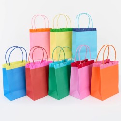8 Sacs Cadeaux Wiggle Edge. n�9