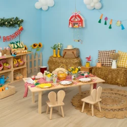 6 Petites Assiettes Ferme en Folie Vaches / Cochons / Poussins. n°7