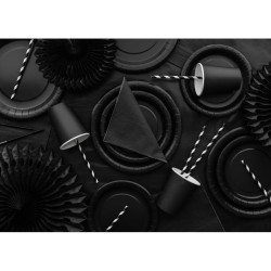 Nappe Noir 137 x 183 cm - R�utilisable en plastique. n�2