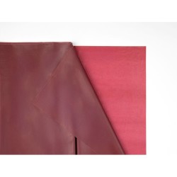 Nappe Rouge Bordeaux 137 x 183 cm - R�utilisable en plastique. n�1