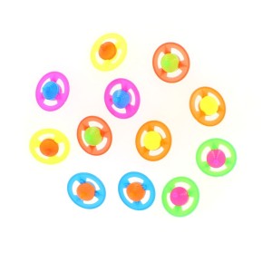 12 Toupies colores ajoures
